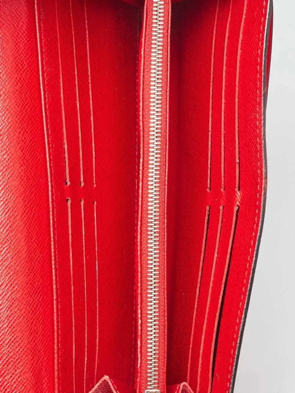 Louis Vuitton Red Epi Leather Sarah NM3 Wallet - Picture 2 of 7